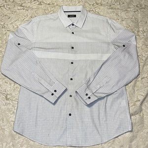 Men’s Alfani Button down. Size Large.